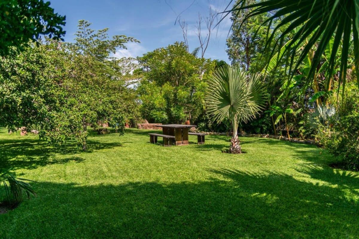 Casa Galeana- Tropical 1-Bd 1-Wc Mountain Top Luxury Suite With Stunning Views Ajijic Exteriör bild